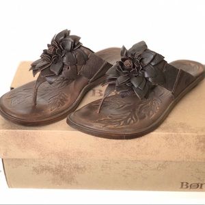 Born Brown Leather Sandals Size 10